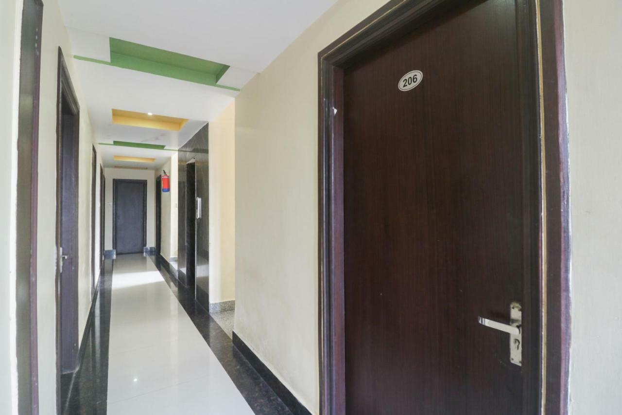 Oyo 48974 Hotel Shweta Residency Varanasi Exterior foto